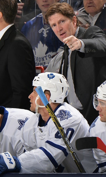 Maple Leafs keep Blue Jackets winless, pick up first victory for Babcock